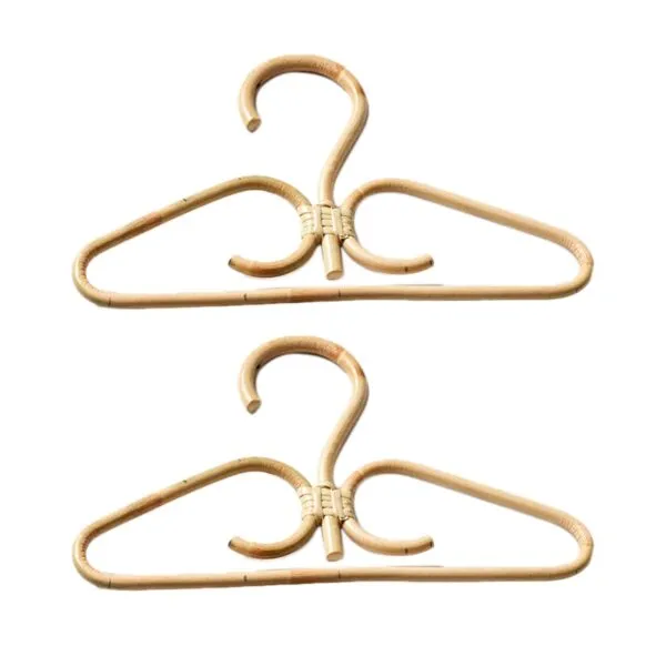 2er-Set Kleiderbügel aus Rattan für Erwachsene 2er-Set Kleiderbügel aus Rattan für Erwachsene