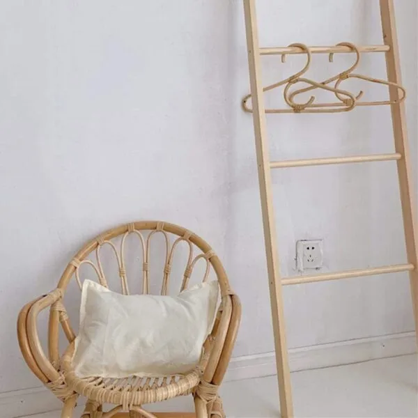 3er-Set Kinder-Kleiderbügel aus Rattan 3er-Set Kinder-Kleiderbügel aus Rattan