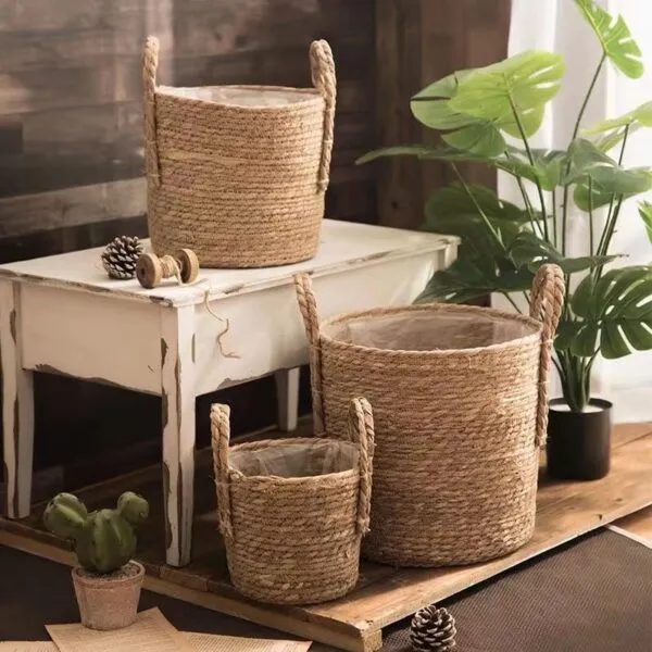 Aufbewahrungskorb aus Naturrattan für Garten, Blumen oder Wäsche Aufbewahrungskorb aus Naturrattan für Garten, Blumen oder Wäsche