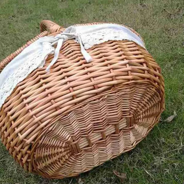 Aufbewahrungskorb aus Rattan mit Klappdeckel Aufbewahrungskorb aus Rattan mit Klappdeckel