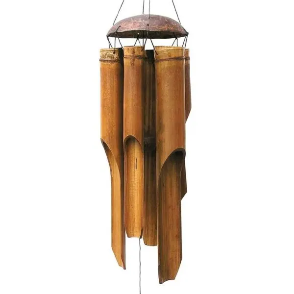 Bambus-Windspiel im Handwerksstil Bambus-Windspiel im Handwerksstil