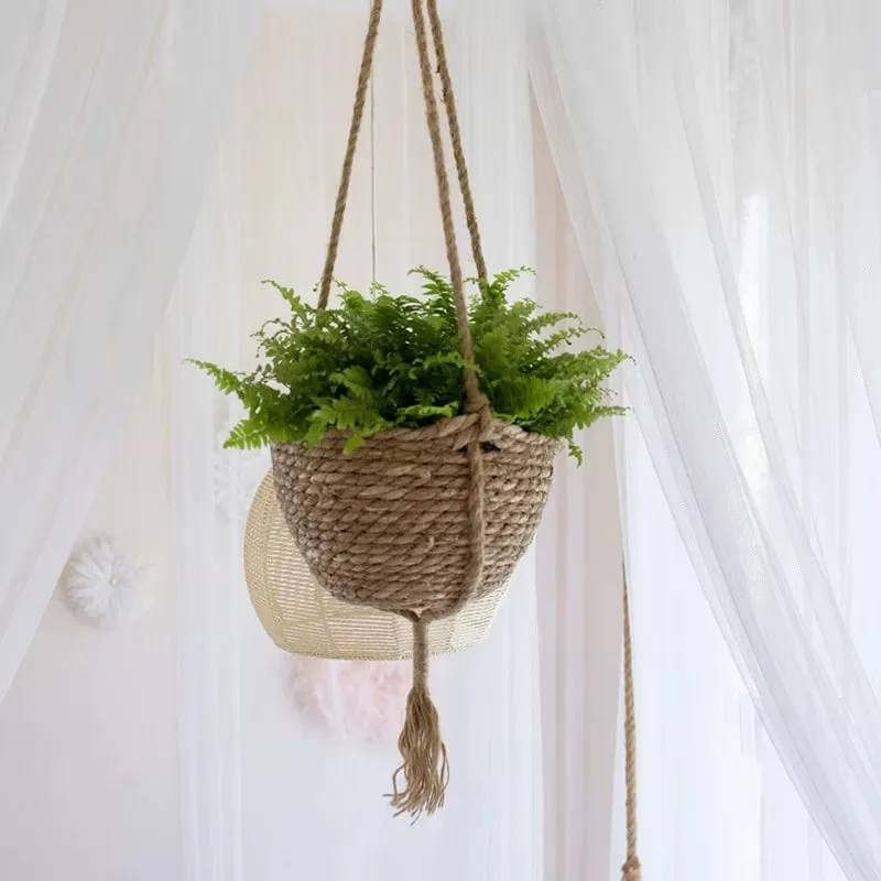 Rattan, runde Form, ehrliche Verarbeitung