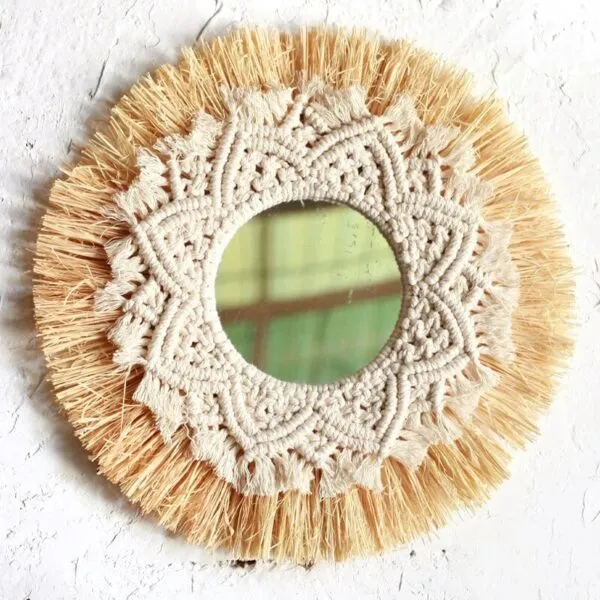Boho-Spiegel aus handgeflochtenem Stroh und Baumwolle