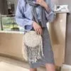 Boho-Umhängetasche aus Rattan für Damen Boho-Umhängetasche aus Rattan für Damen