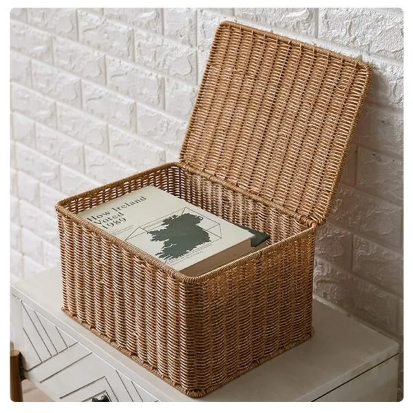 Brauner Aufbewahrungskorb aus Rattan für Zuhause Brauner Aufbewahrungskorb aus Rattan für Zuhause