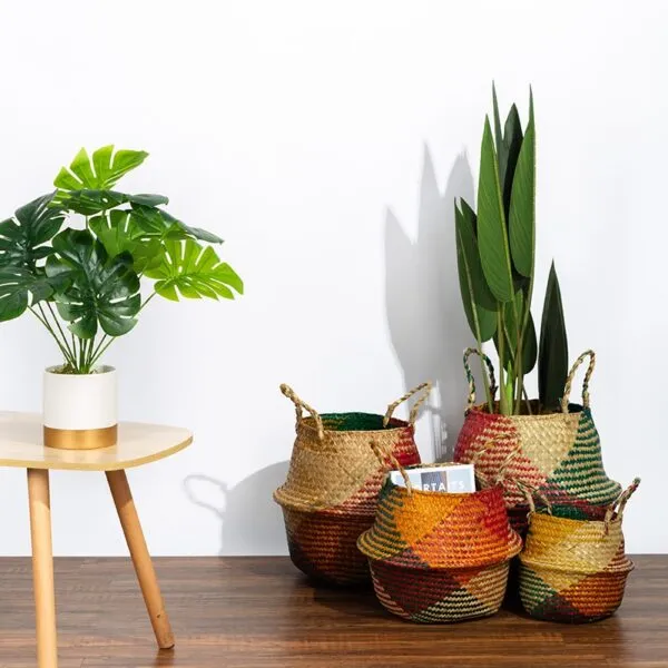 Bunter faltbarer Aufbewahrungskorb aus Rattan Bunter faltbarer Aufbewahrungskorb aus Rattan