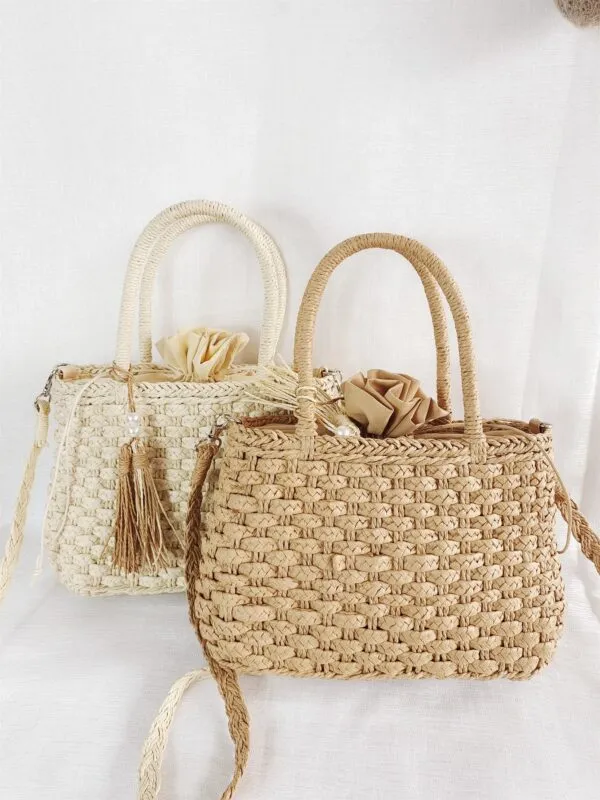 Damen Handtasche aus geflochtenem Rattan Damen Handtasche aus geflochtenem Rattan