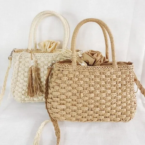 Damen Handtasche aus geflochtenem Rattan Damen Handtasche aus geflochtenem Rattan