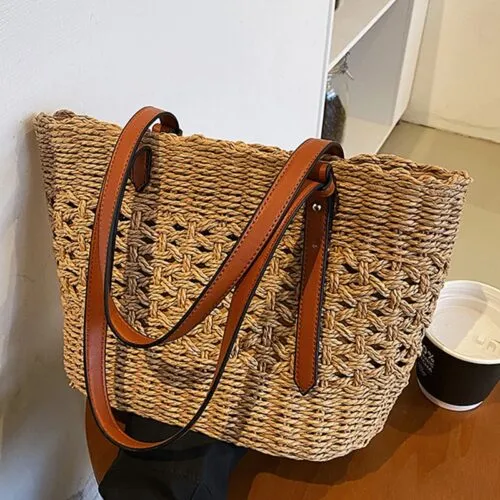 Damenhandtasche aus Stroh in Beige oder Braun Damenhandtasche aus Stroh in Beige oder Braun