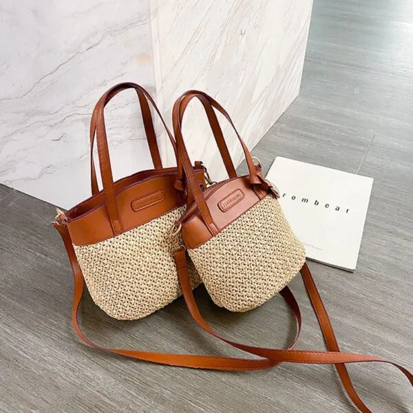 Damenhandtasche aus Stroh und Kunstleder Damenhandtasche aus Stroh und Kunstleder