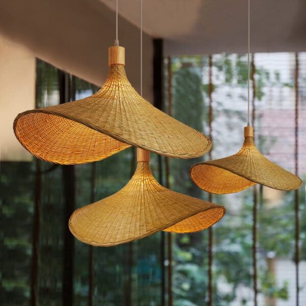 Deckenleuchte aus Rattan und Bambus, Vietnam Design Deckenleuchte aus Rattan und Bambus, Vietnam Design
