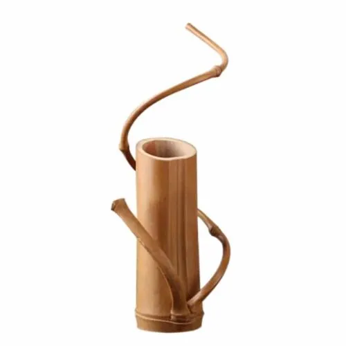 Dekorative Bambusvase im natürlichen Stil Dekorative Bambusvase im natürlichen Stil