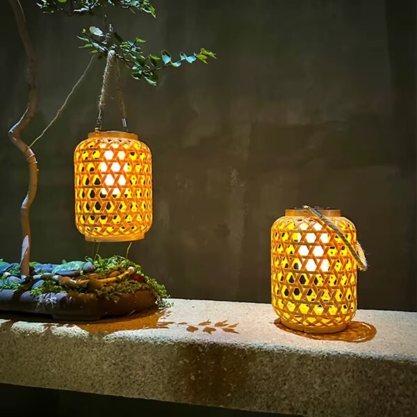 Design-Solarlaterne im Rattan-Look