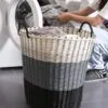 Faltbarer Wäschekorb aus Rattan Faltbarer Wäschekorb aus Rattan