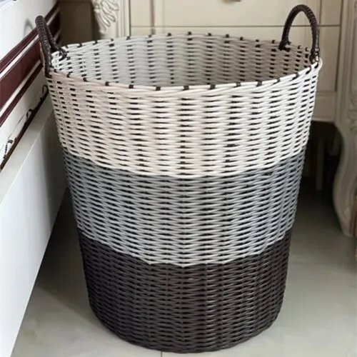 Faltbarer Wäschekorb aus Rattan Faltbarer Wäschekorb aus Rattan