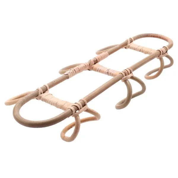 Garderobenhaken mit 3 Haken aus hellem Rattan Garderobenhaken mit 3 Haken aus hellem Rattan