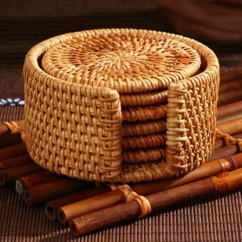 Getränkeuntersetzer-Set aus Rattan Getränkeuntersetzer-Set aus Rattan