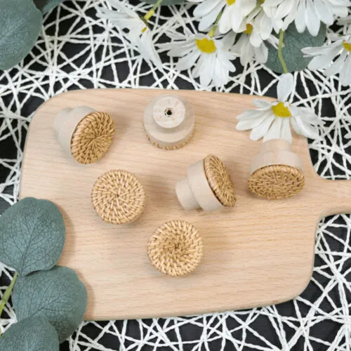 Griffe aus Buchenholz und Naturrattan für DIY Griffe aus Buchenholz und Naturrattan für DIY