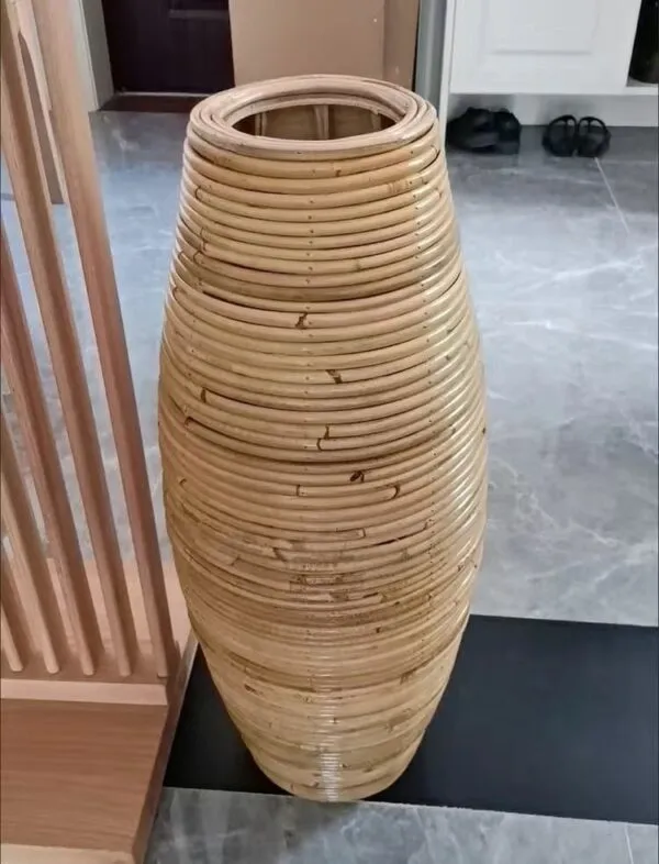 Große Naturvase aus Bambus Große Naturvase aus Bambus