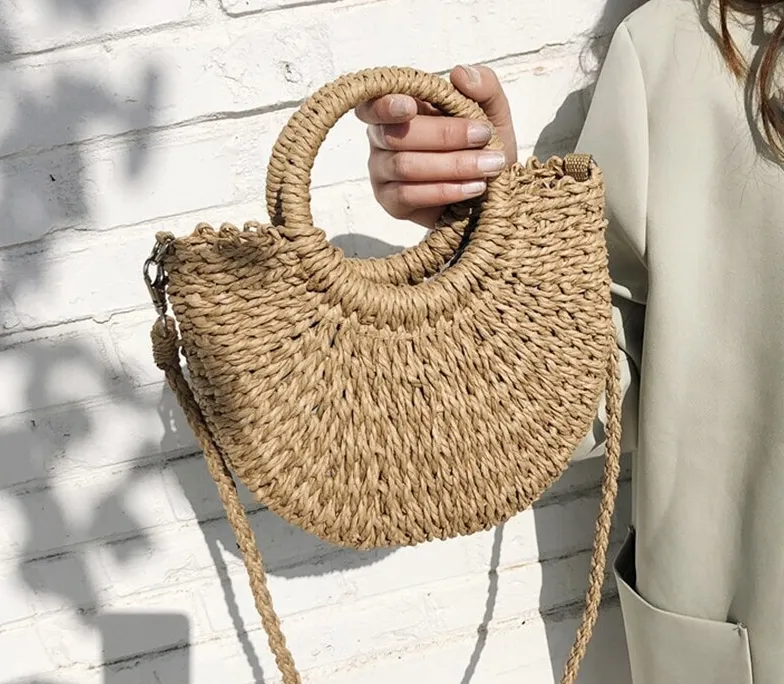 Rattan-Tasche, die Ihren Sommer verwandelt