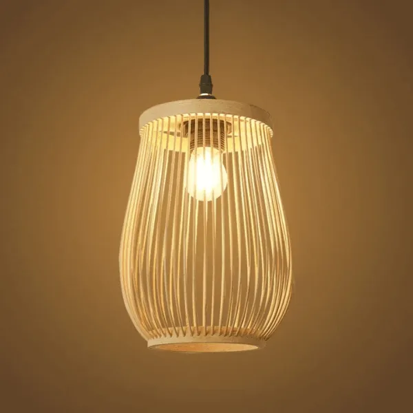 Handgefertigte Pendelleuchte im chinesischen Stil mit Rattan-Optik Handgefertigte Pendelleuchte im chinesischen Stil mit Rattan-Optik