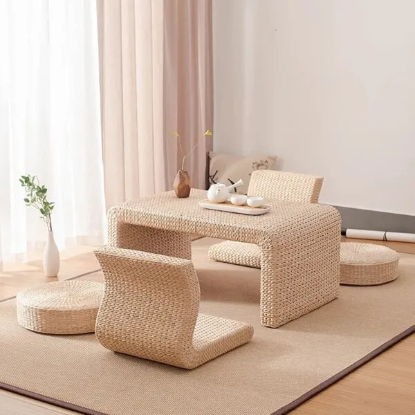 Handgeflochtener Rattan-Couchtisch im japanischen Stil Handgeflochtener Rattan-Couchtisch im japanischen Stil