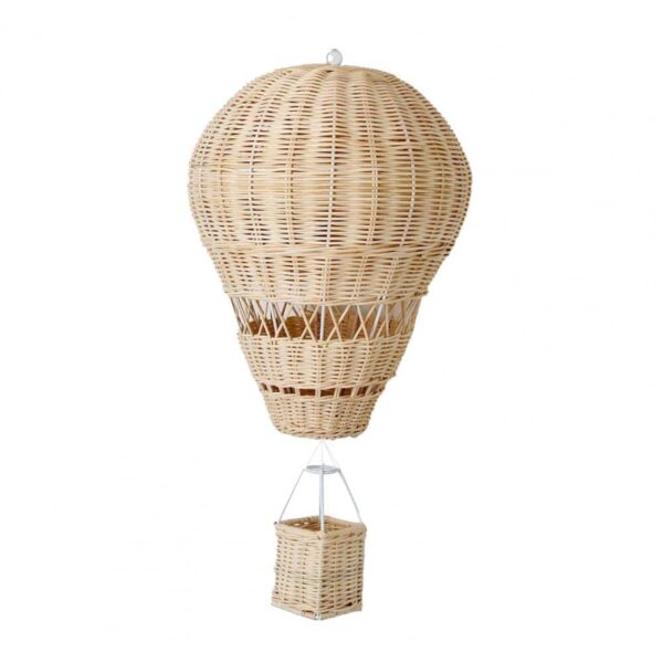 Handgeflochtener Rattan-Luftballon als Kinderzimmer-Deko Handgeflochtener Rattan-Luftballon als Kinderzimmer-Deko