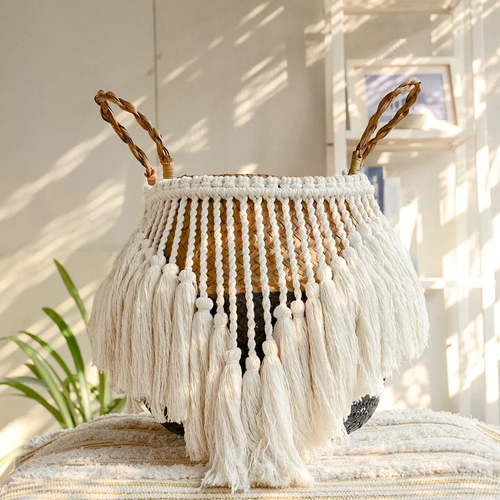 Handgeflochtenes Weidengeflecht in Schwarz und Beige