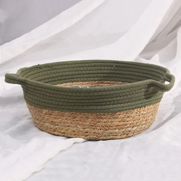 Hundekorb aus Rattan mit Kissen Hundekorb aus Rattan mit Kissen
