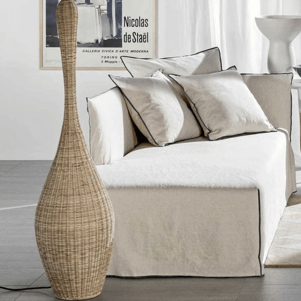 Japanische LED-Stehleuchte aus Rattan