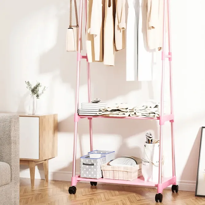 Roséholz-Optik trifft clevere Konstruktion