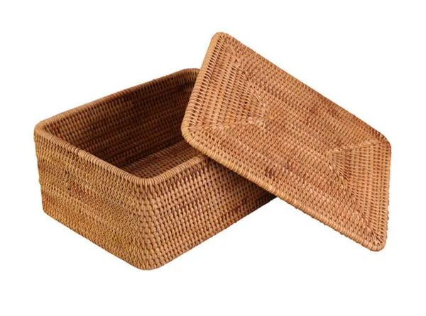 Korb mit Deckel aus Rattan Korb mit Deckel aus Rattan
