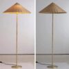 Minimalistische Stehlampe mit Rattan-Schirm