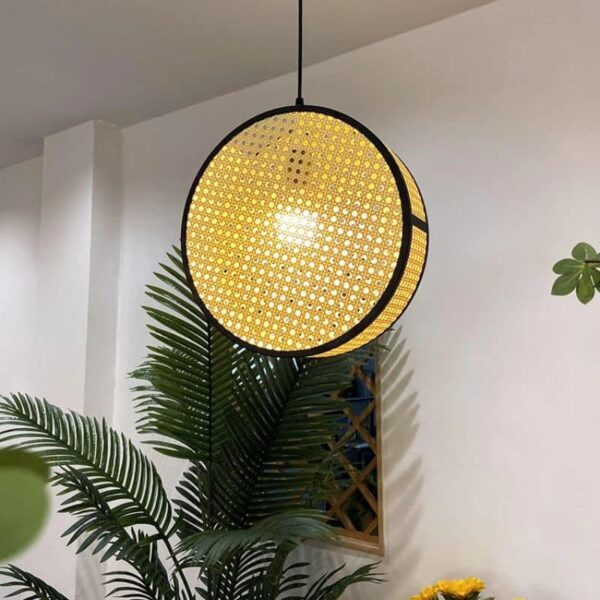 Moderne Hängelampe aus Rattan Beige