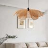 Moderne Hängelampe aus Rattan im Blumen-Design