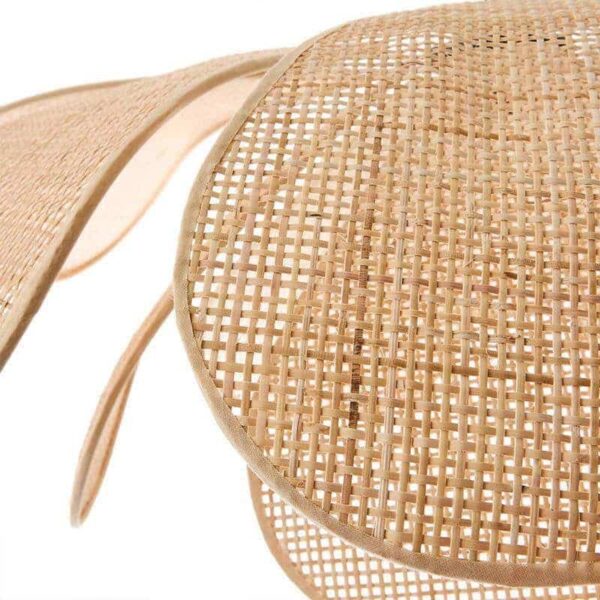 Moderne Hängelampe aus Rattan im Blumen-Design
