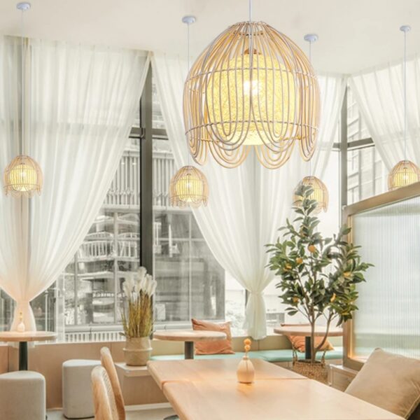 Moderne Hängelampe aus Rattan mit kreativem Design Moderne Hängelampe aus Rattan mit kreativem Design