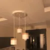 Moderne Holz-Deckenleuchte mit LED und Aluminium Moderne Holz-Deckenleuchte mit LED und Aluminium