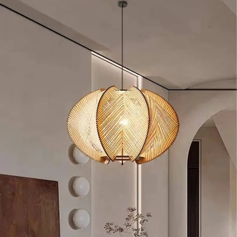 Echtes Holz, zeitloses Hängelampen-Design