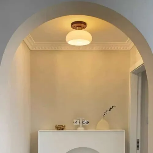Moderne LED-Deckenleuchte aus Holz und Glas Moderne LED-Deckenleuchte aus Holz und Glas