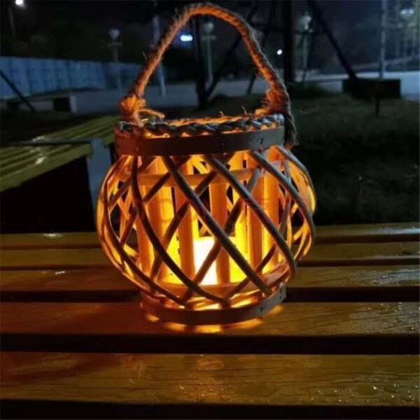 Moderne Rattan-Laterne Moderne Rattan-Laterne