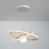 Moderner LED-Holzleuchter Moderner LED-Holzleuchter