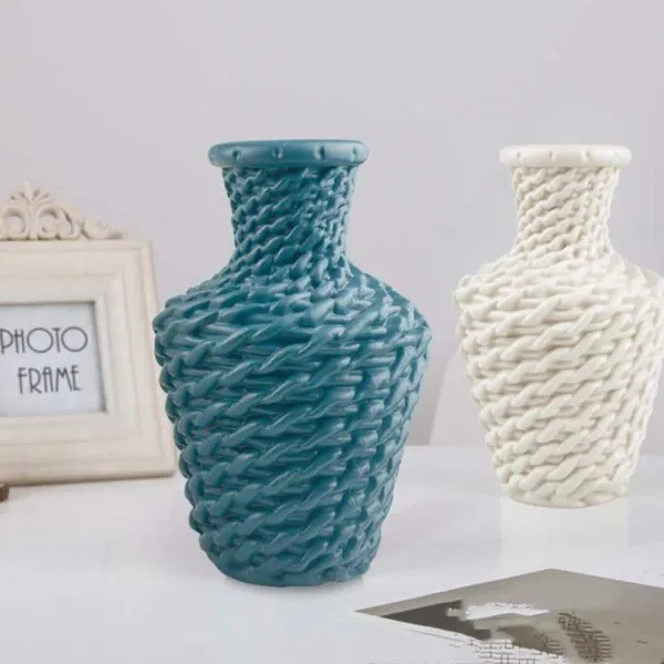 Moderner Rattan-Vase Moderner Rattan-Vase