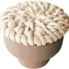Möbelgriff aus Holz und Rattan in Beige Möbelgriff aus Holz und Rattan in Beige