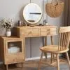 Möbelgriff aus Holz und Rattan in Naturfarbe