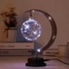 Mondförmige Rattanlampe mit Silberglanz