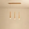 Nordische LED-Hängeleuchte aus Holz