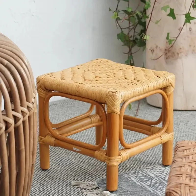 Peddigrohr-Flechtwerk mit handwerklicher Raffinesse