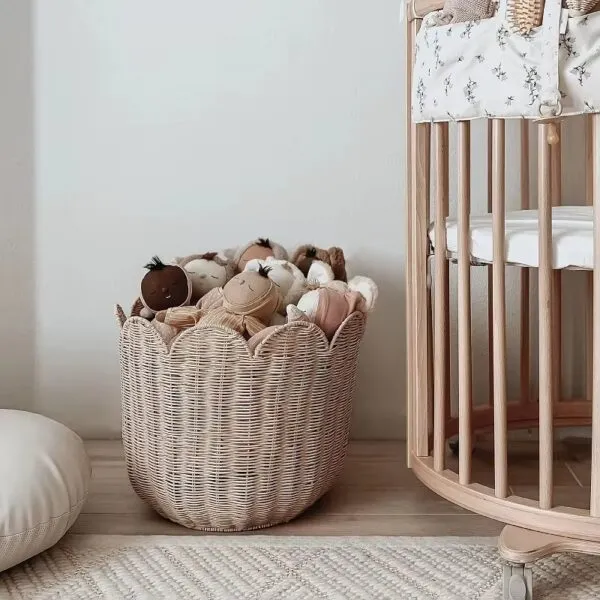 Nordischer Wäschekorb aus Rattan Nordischer Wäschekorb aus Rattan