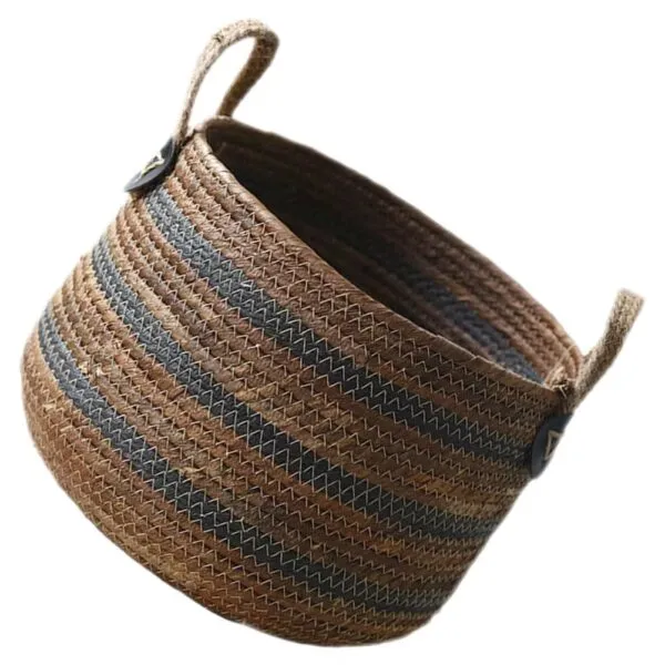 Nordischer Wäschekorb aus Rattan Nordischer Wäschekorb aus Rattan